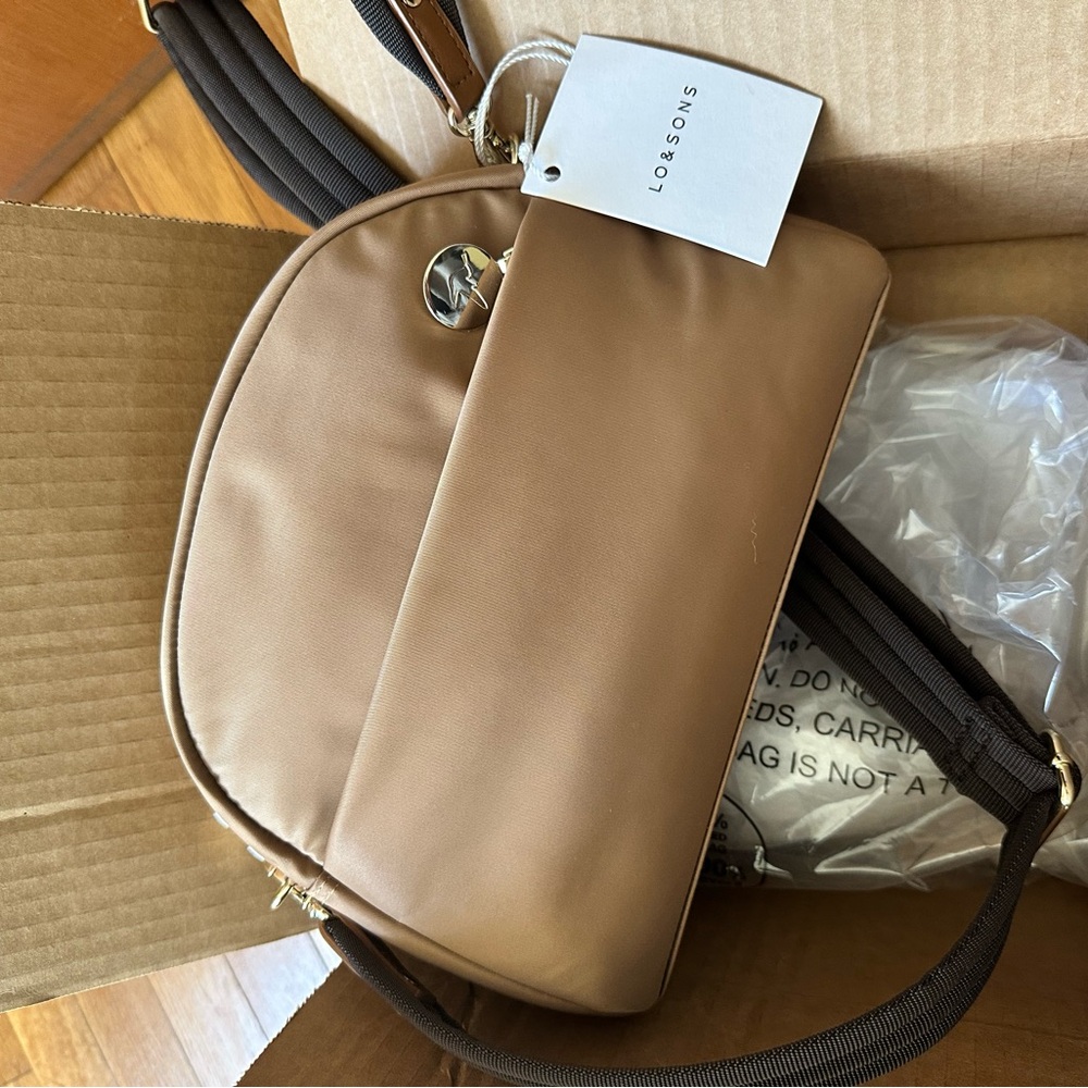Nouvelle by Lo and Sons NWT - Picture 6 of 14